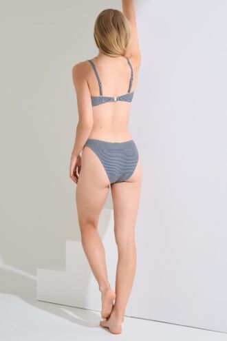 High-Leg Bikinislip »Lascari«